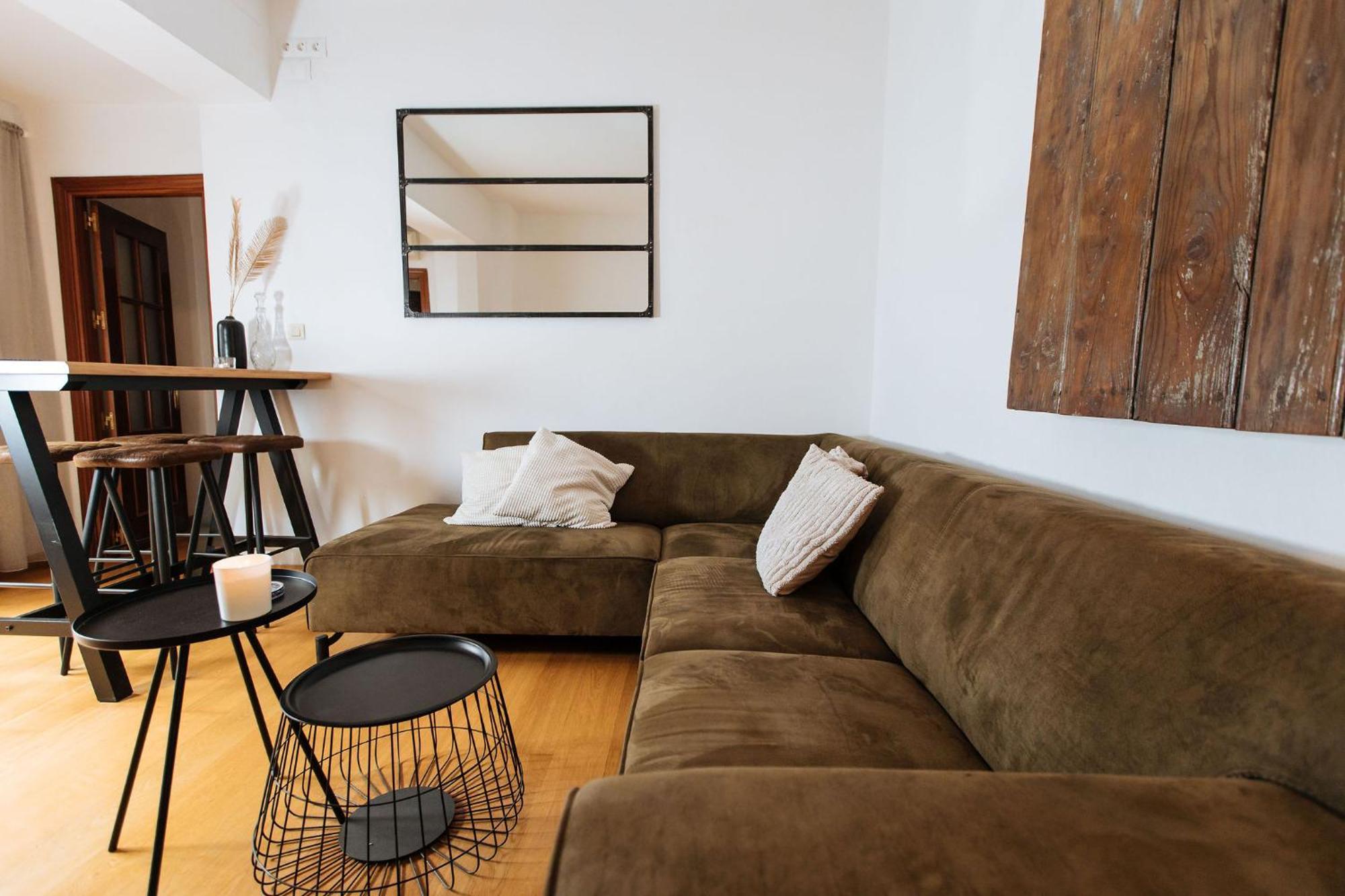 Casa Met Prive Patio Apartment